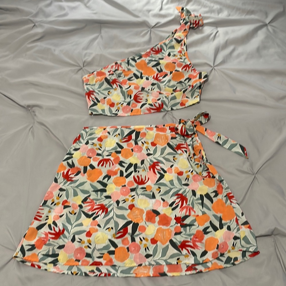 ZAFUL One Shoulder Leaf Print Bowknot Mini Skirt Set - Light Green L